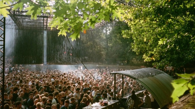 Draaimolen in Tilburg